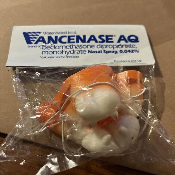 PHARAMACEUTICAL ADVERTISING Nasal Spray VANCENASE AQ Tiger Nose Face PROMO - Picture 4 of 4